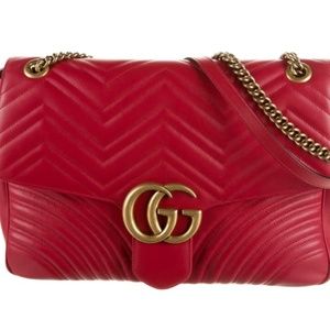 Gucci GG Marmont large Mattelasse Shoulder crossbody bag in red